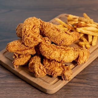 Chicken Tenders 6 Pieces & Fries